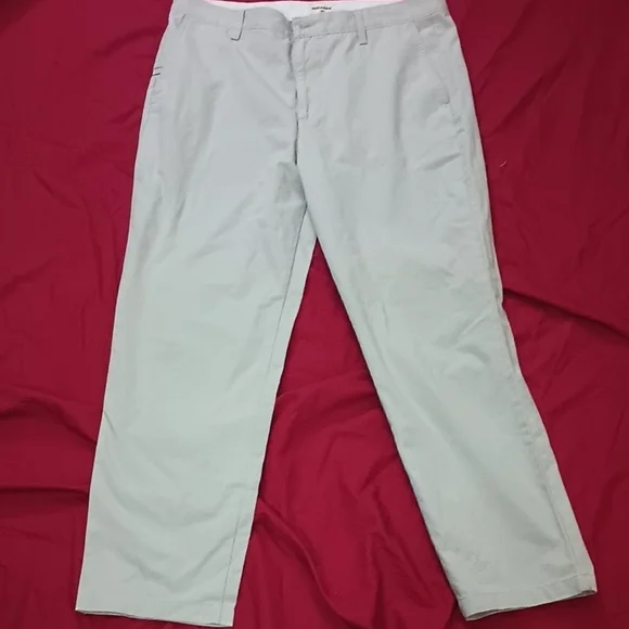 Dockers Men's Chinos in Gray and Brown Bundle Pants W36 L30 Like New - Picture 4 of 10